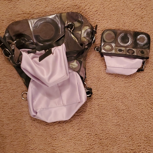 Grey patchwork Coach purse & matching wristle - Picture 2 of 7